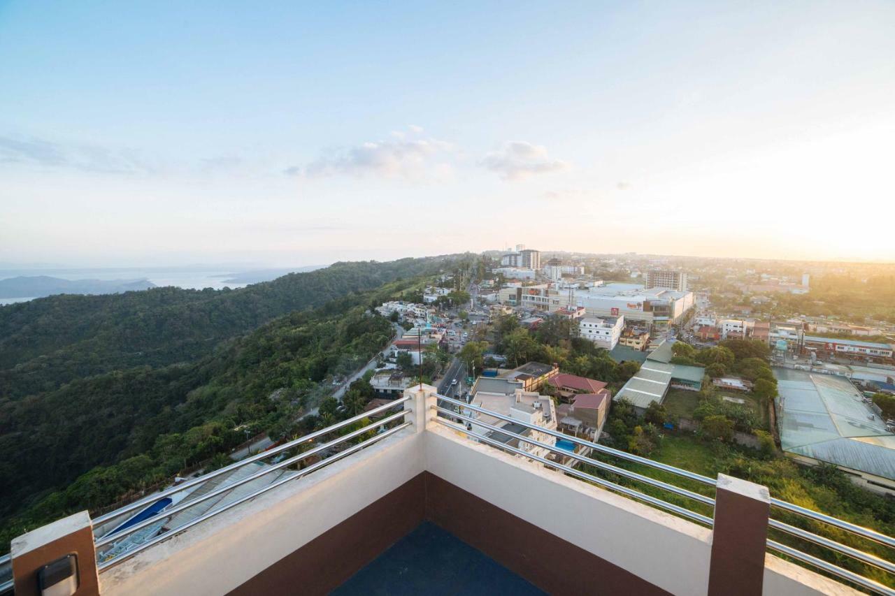 Reddoorz Premium @ Cityland Tagaytay 2 Tagaytay City Exteriér fotografie