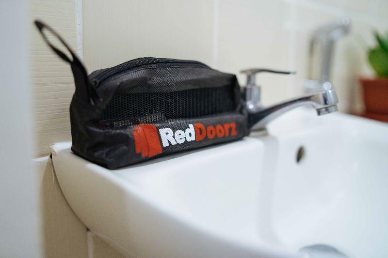 Reddoorz Premium @ Cityland Tagaytay 2 Tagaytay City Exteriér fotografie
